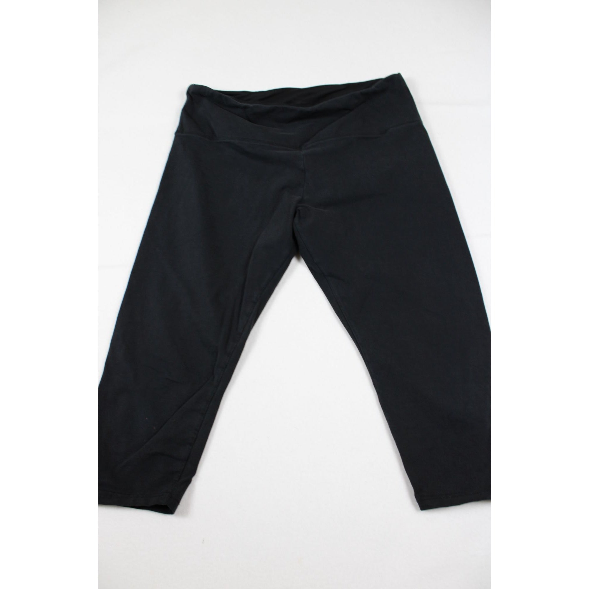 Capri-Length Black Leggings With High Waistband Size L