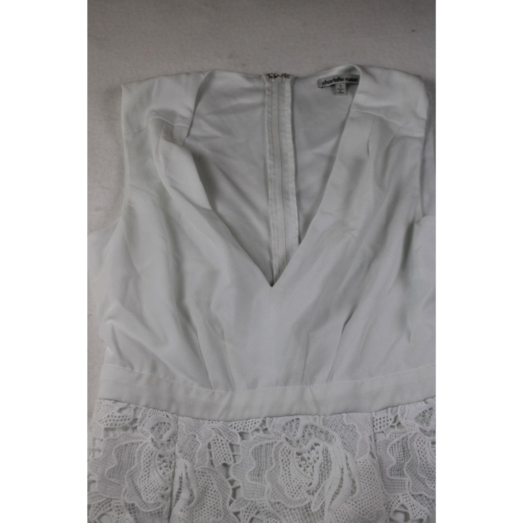 Charlotte Russe White Sleeveless Lace Mini Dress Size S With V-Neck & Back Zipper