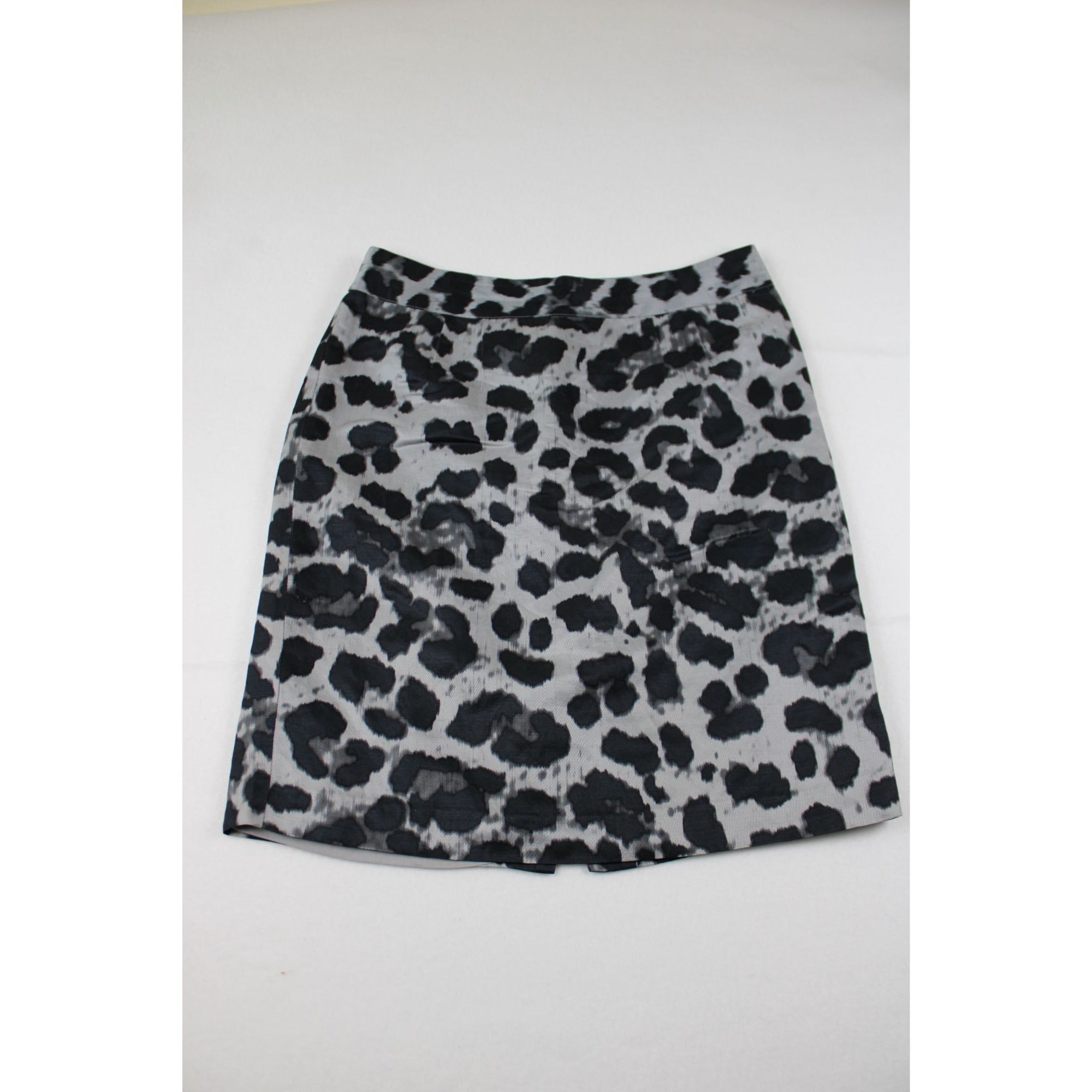 Banana Republic Gray & Black Animal Print Pencil Skirt Size 10 Rear Zip Closure