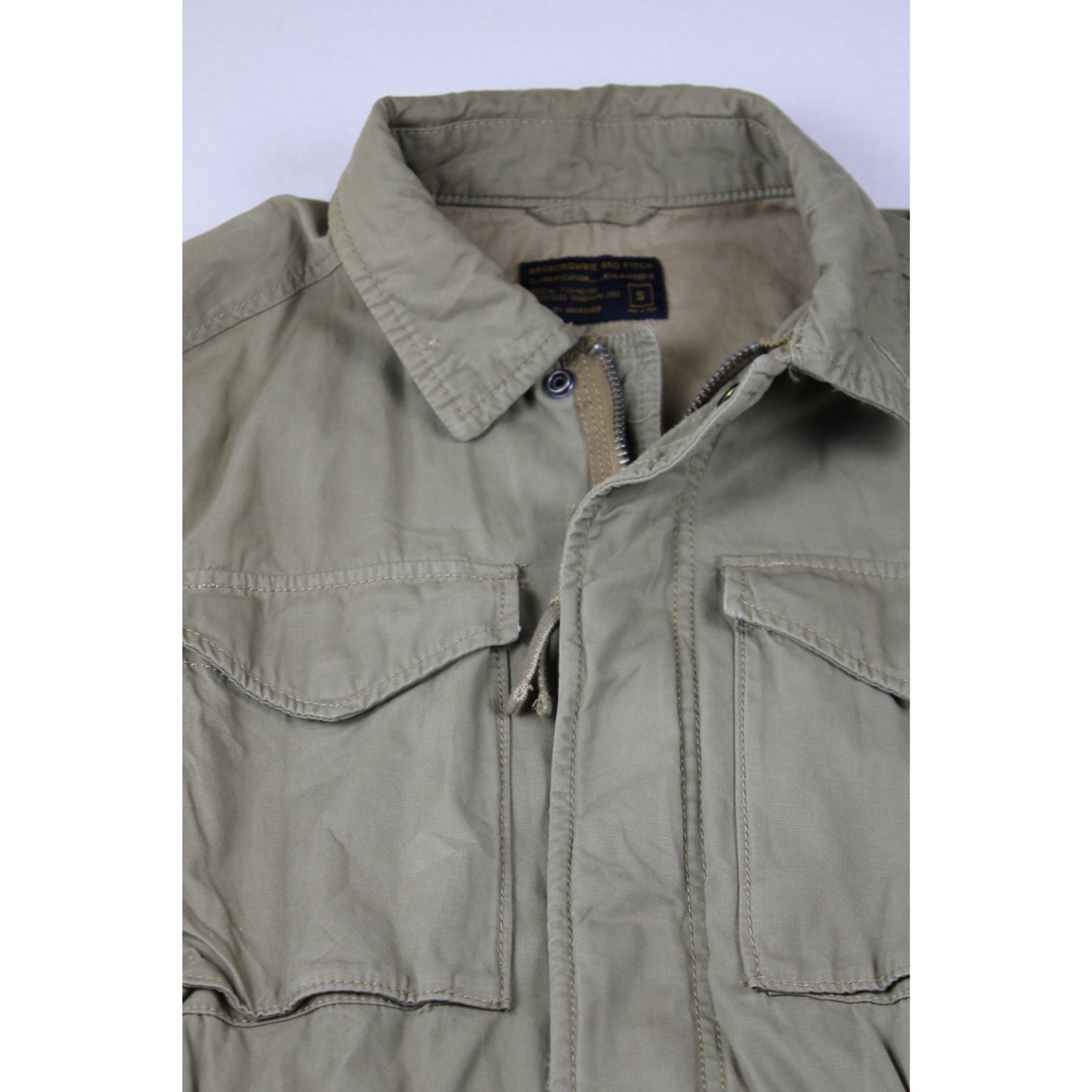 Abercrombie & Fitch M-65 Military Field Jacket — Men's S, Olive