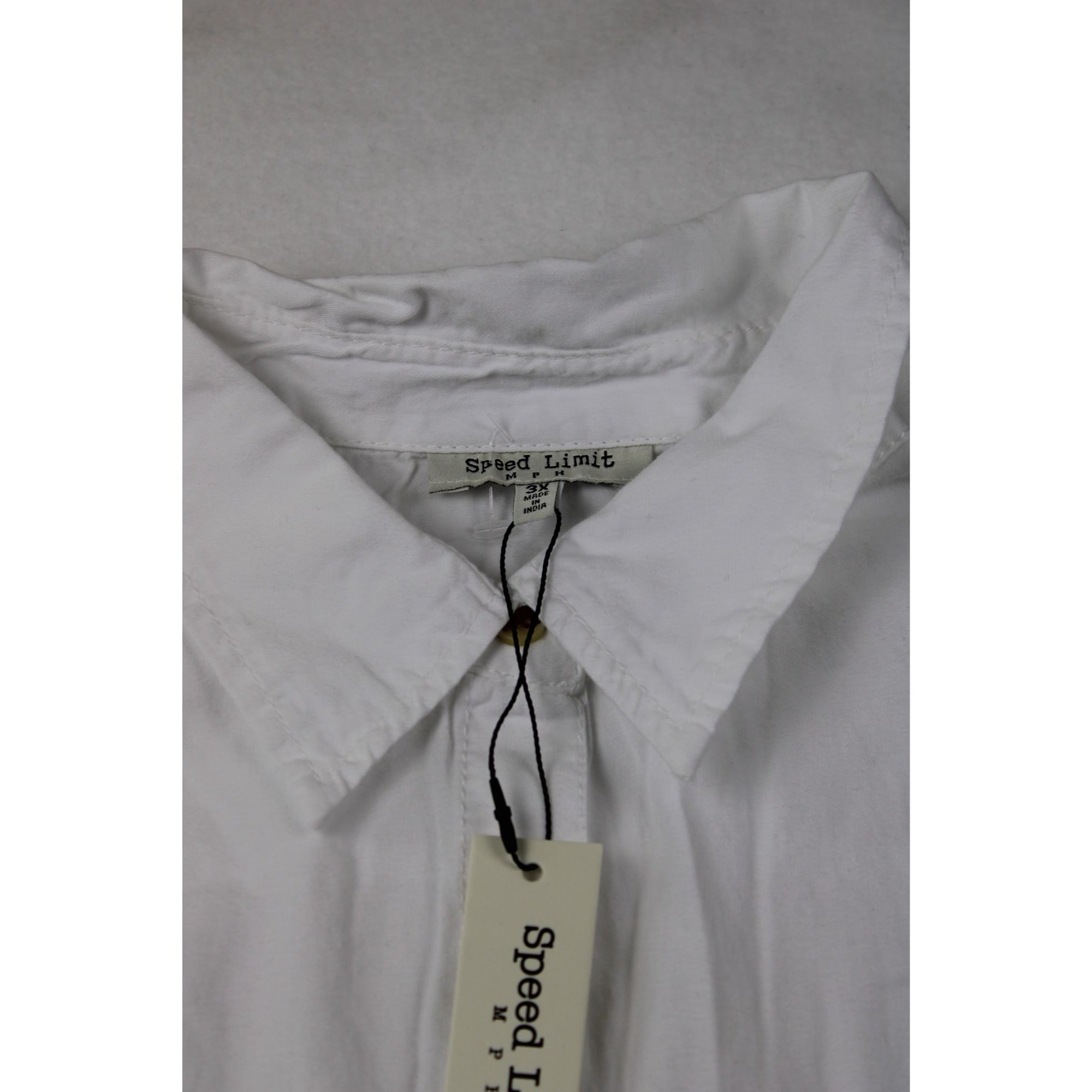 NWT Speed Limit White Sleeveless Belted Shirt — Plus 3X, Utility