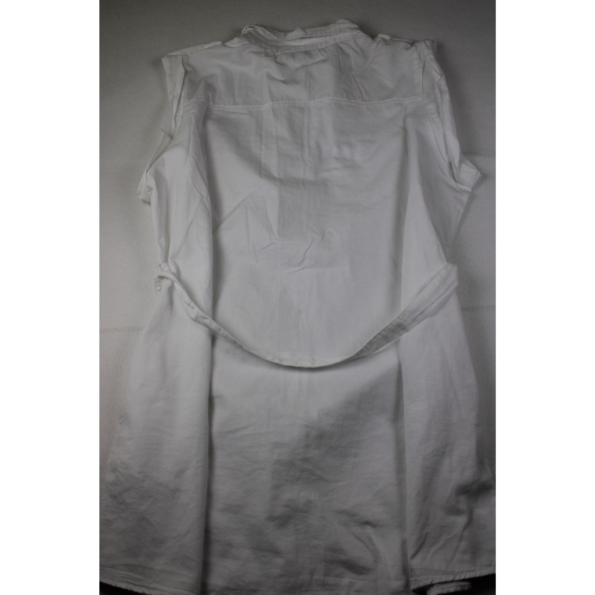 NWT Speed Limit White Sleeveless Belted Shirt — Plus 3X, Utility