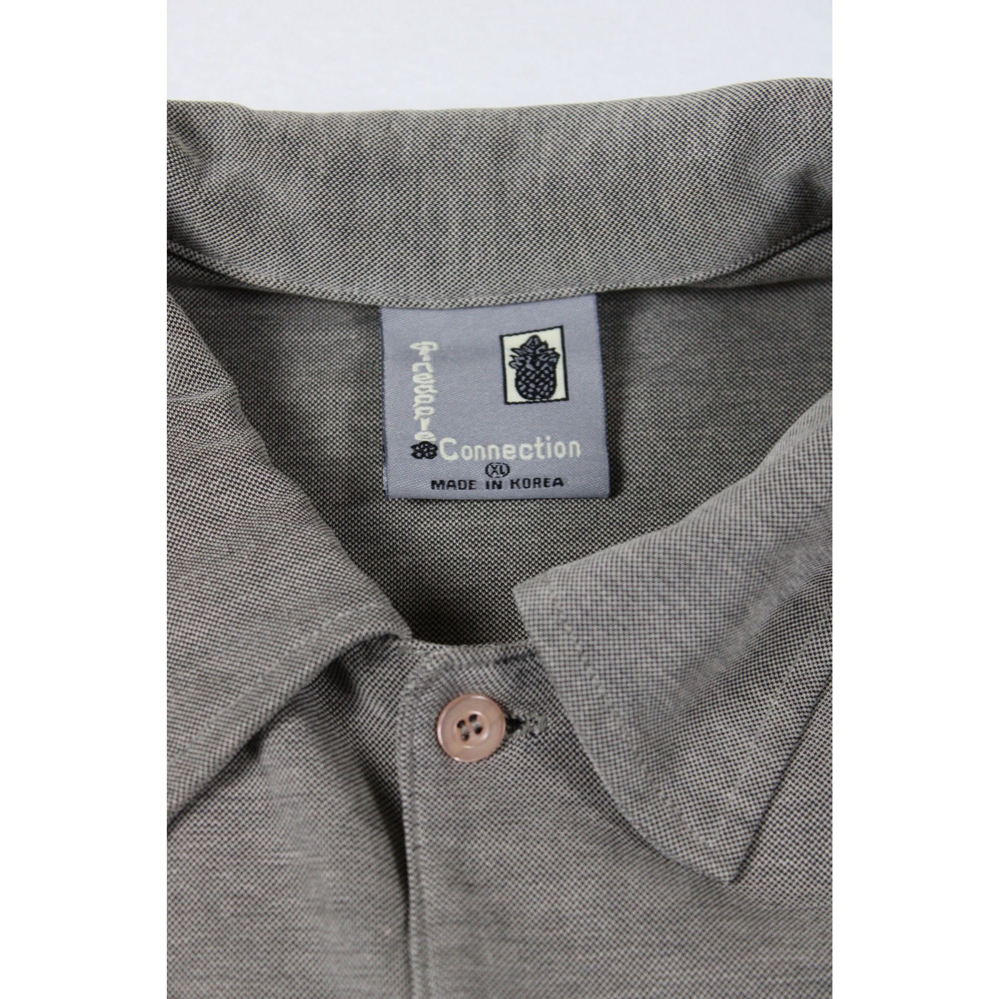 Vintage Mens XL Button-Up Gray Polo Shirt With Chest Pocket Connection Brand Made In Korea Short Sleeves Lightweight Casual Wear